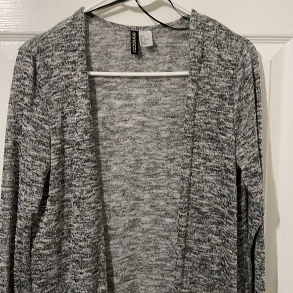 Long cardigan - Picture 2 of 5